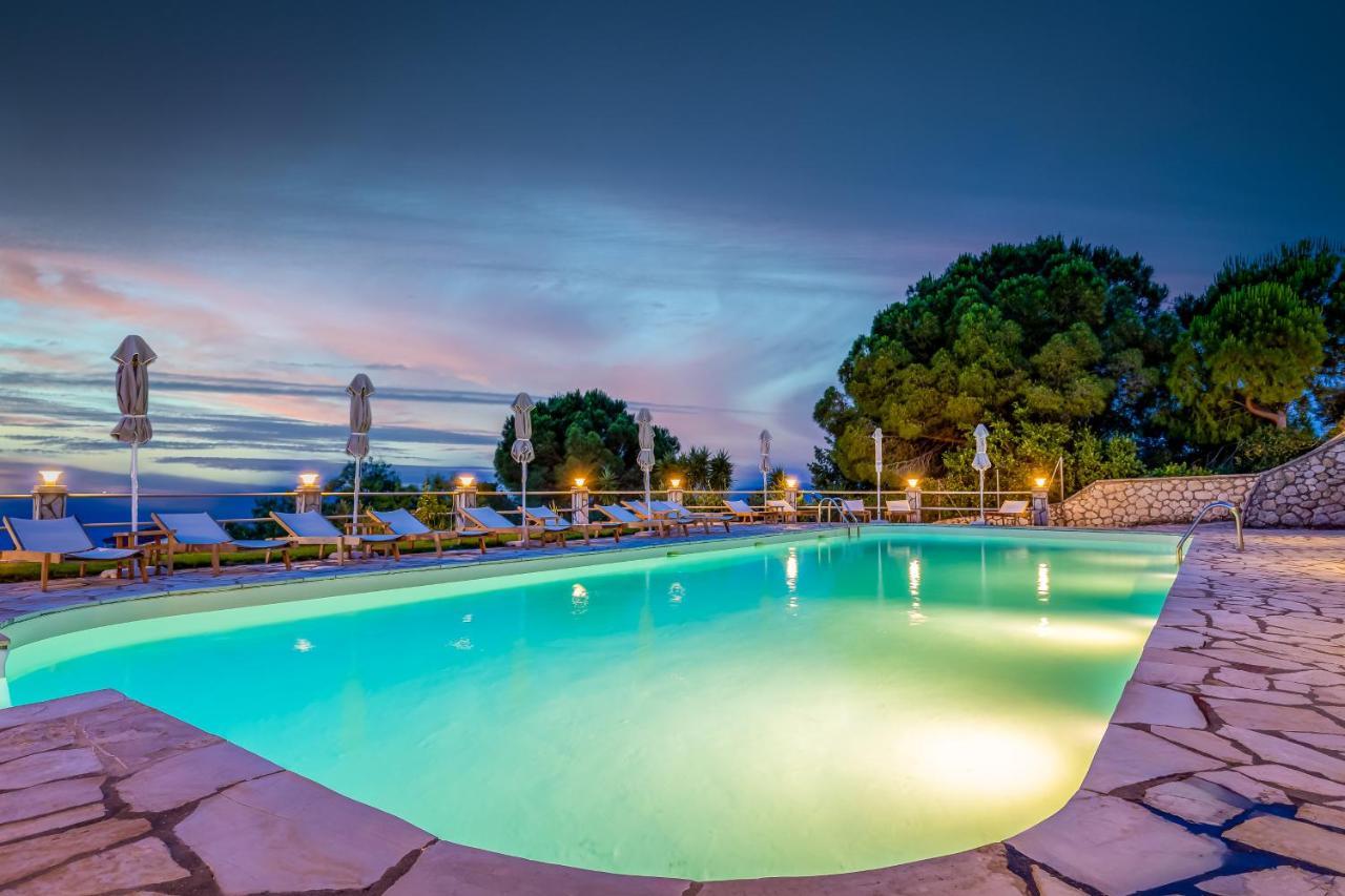 Anasa Corfu (Adults Only) Aparthotel Benitses  Exterior photo