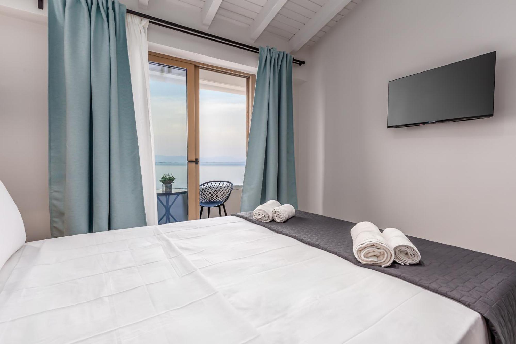 Anasa Corfu (Adults Only) Aparthotel Benitses  Exterior photo